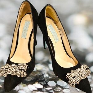 Blue by Betsey Johnson Women's Piper Dress Black Suede Pump Heel